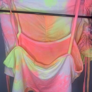 Cropped tie-dye short set